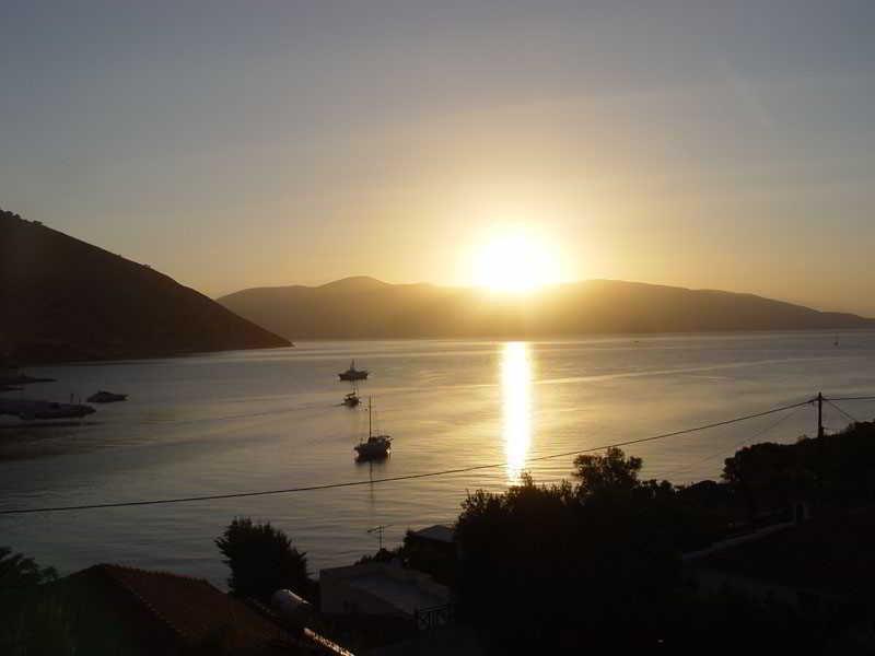Greka Ionian Suites Agia Efimia Екстериор снимка