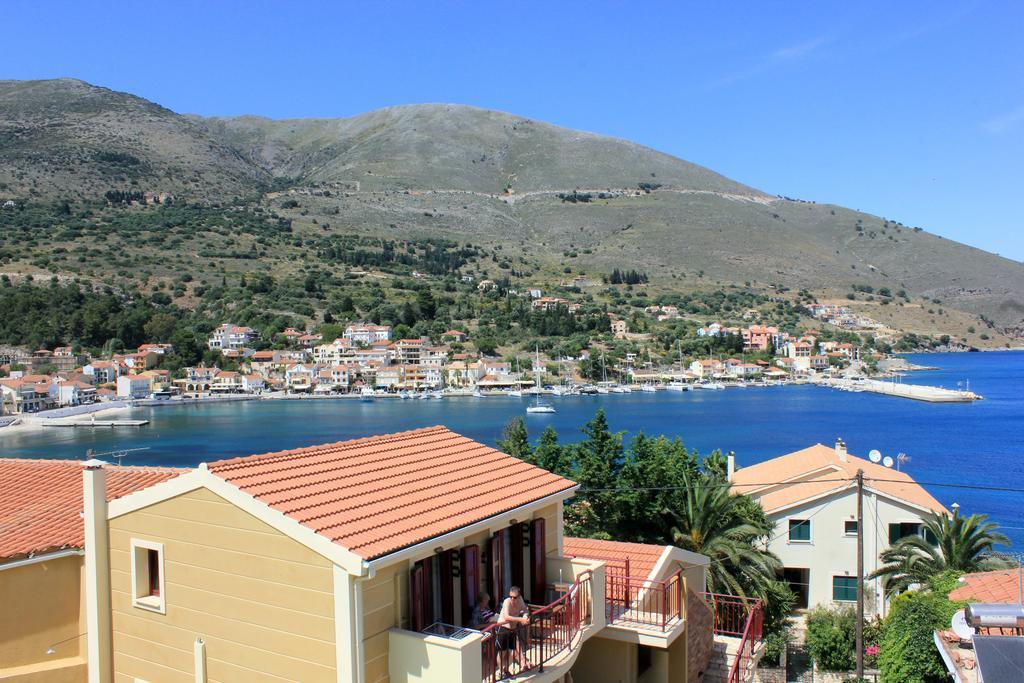 Greka Ionian Suites Agia Efimia Екстериор снимка